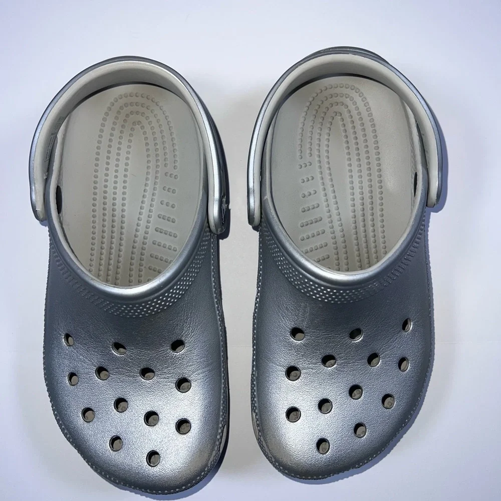 Crocs Classic Clogs Metallic Silver | Youth Size J5 | Unisex